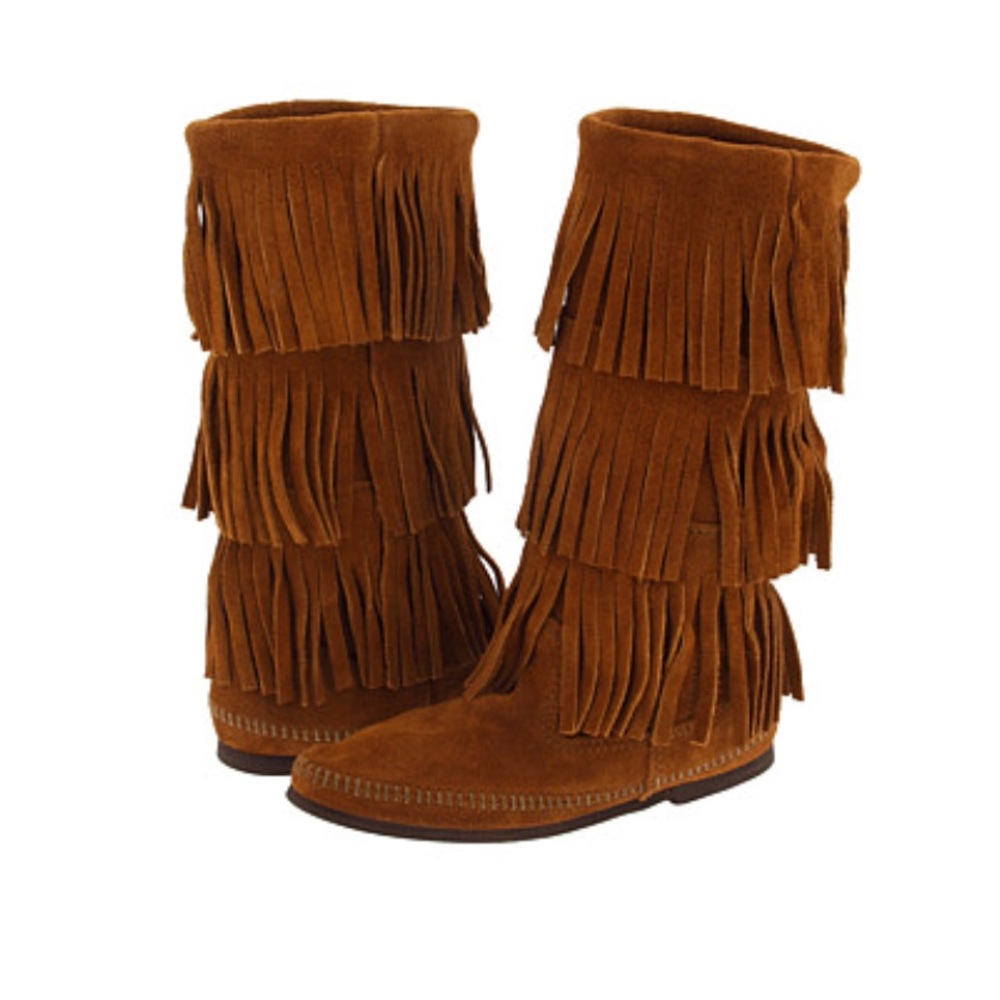 Minnetonka Calf hi 3 Layer Fringe Boot